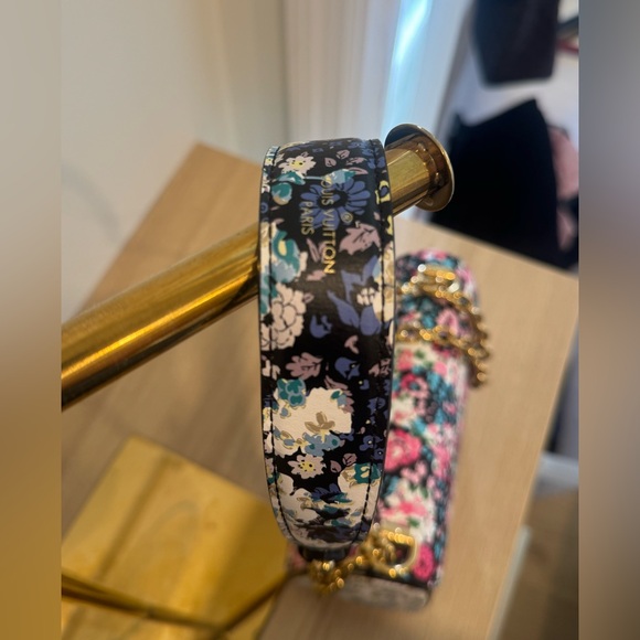 Louis Vuitton limited edition floral twist bag - Picture 9 of 16